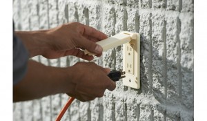 3D Printed Outdoor Outlet Cover in ASA
