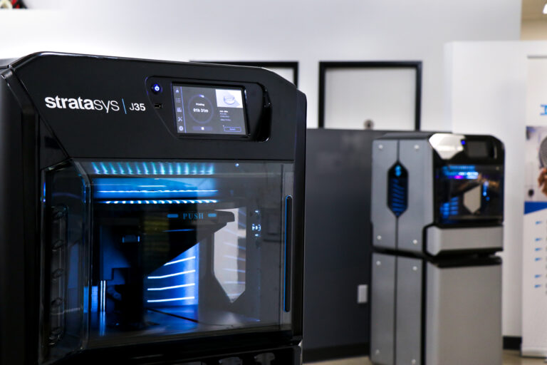 J35 Pro PolyJet 3D Printer
